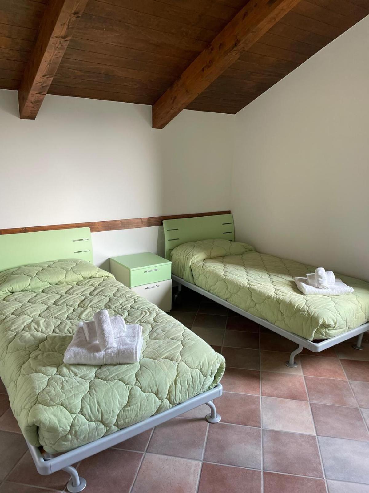 Villa Cascina Boschetti à Barolo Extérieur photo